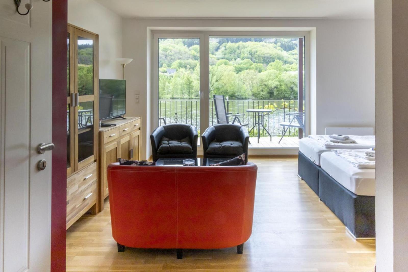 Ferienhaus Moselherz Merl エクステリア 写真